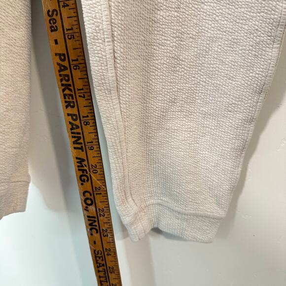 Lululemon Ribbed High-Rise Jogger 7/8 Length Textured Ankle Cream 6 Athleisure - Picture 4 of 7